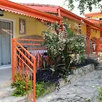 Hotel Temple 3*