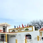 호텔 Temple 시데