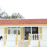 Temple Ξενοδοχείο 3*