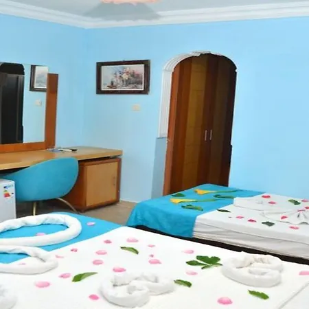 塞德坦普尔酒店 3* 锡德