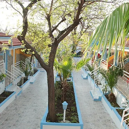 塞德坦普尔酒店 3* 锡德